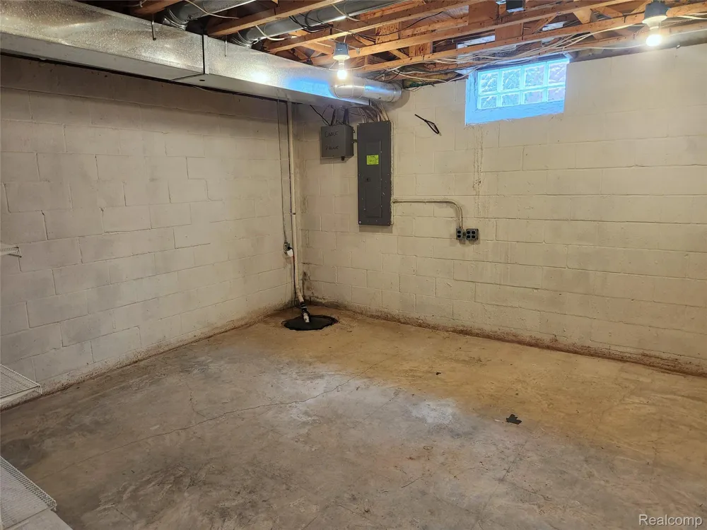 29007 Oakmont Drive Chesterfield Township, MI 48051