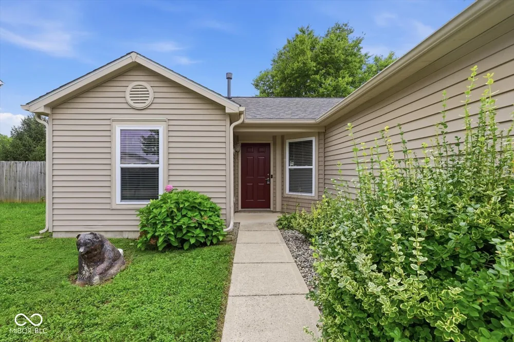 707 Westpointe Drive Shelbyville, IN 46176