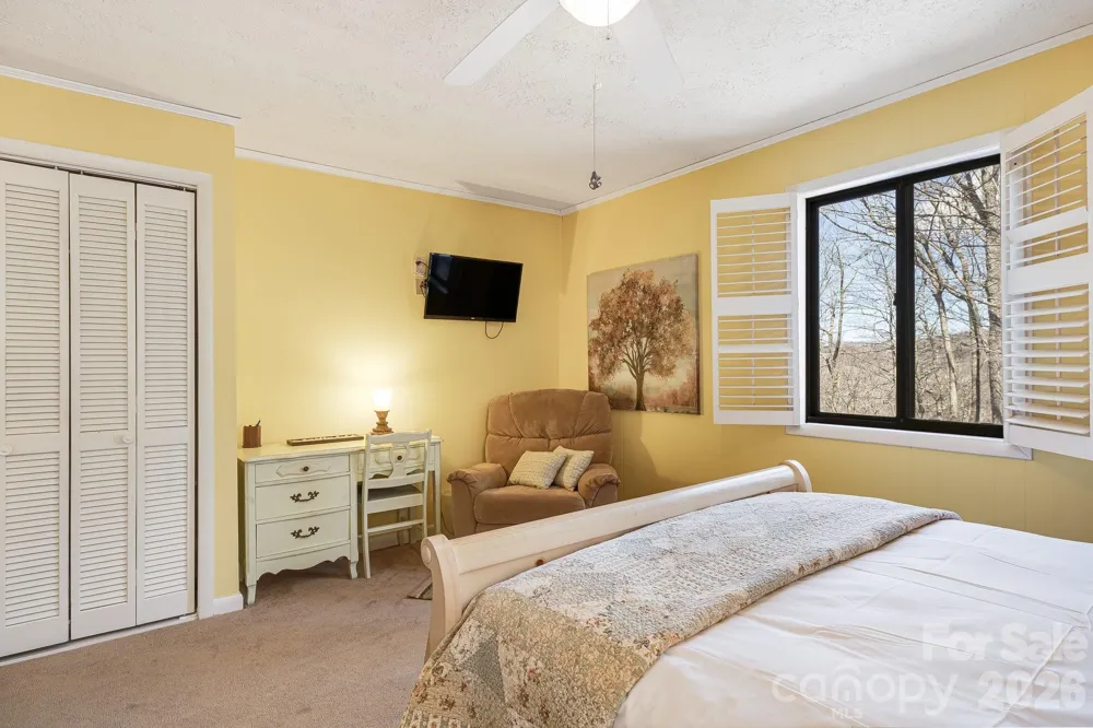 170 Lucas Lane Mars Hill, NC 28754