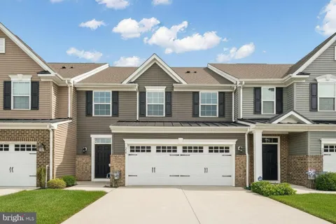 230 HIDDEN ACRES