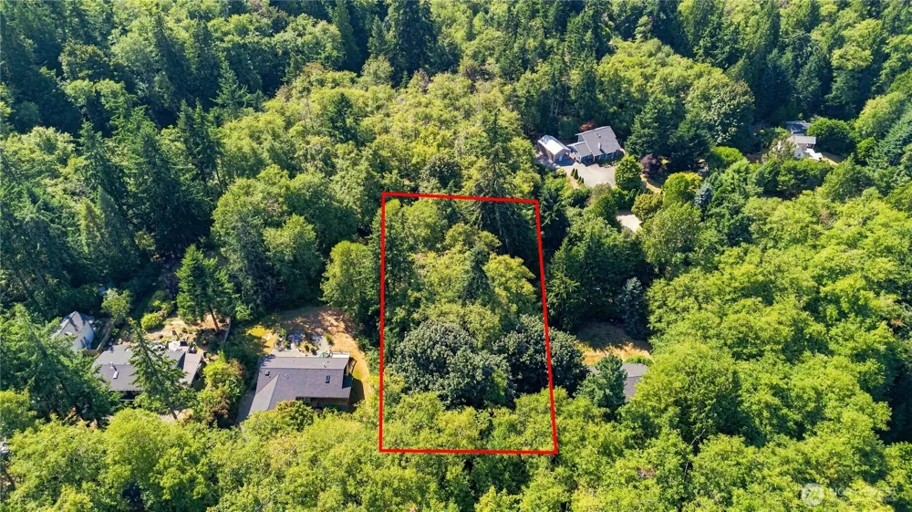 1 NHN Leroy Circle Clinton, WA 98236