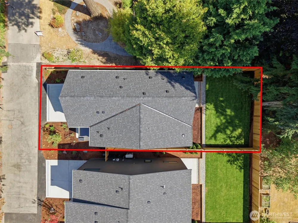 10026 Slater Avenue NE Kirkland, WA 98033