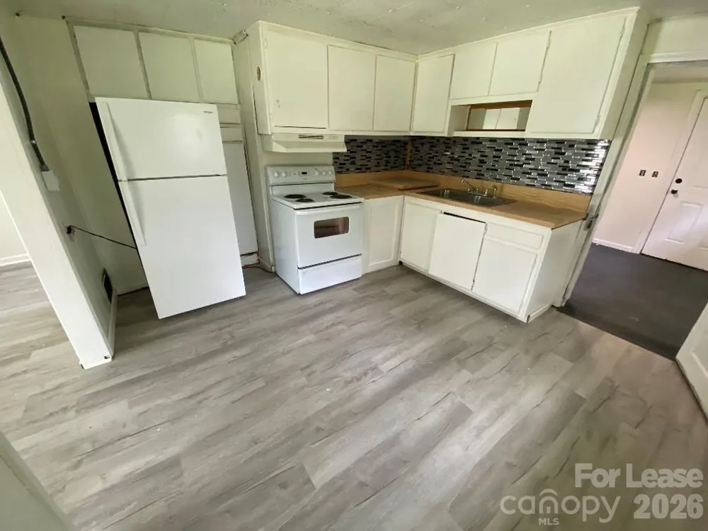 10646 Cyclone Drive Lancaster, SC 29720