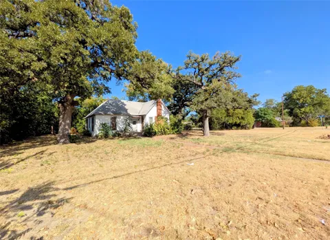 1723 Haltom Road