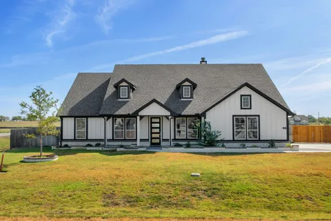 107 Red Cliff Court