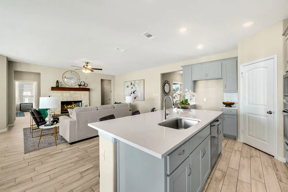 107 Red Cliff Court Rhome, TX 76078