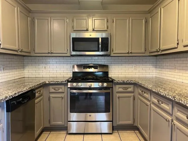 2927 30th Avenue Texas City, TX 77590