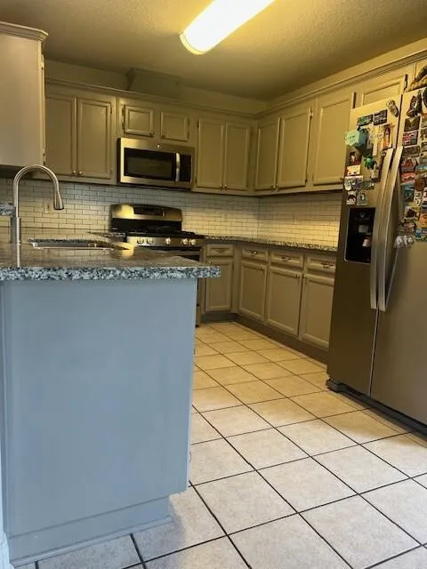 2927 30th Avenue Texas City, TX 77590