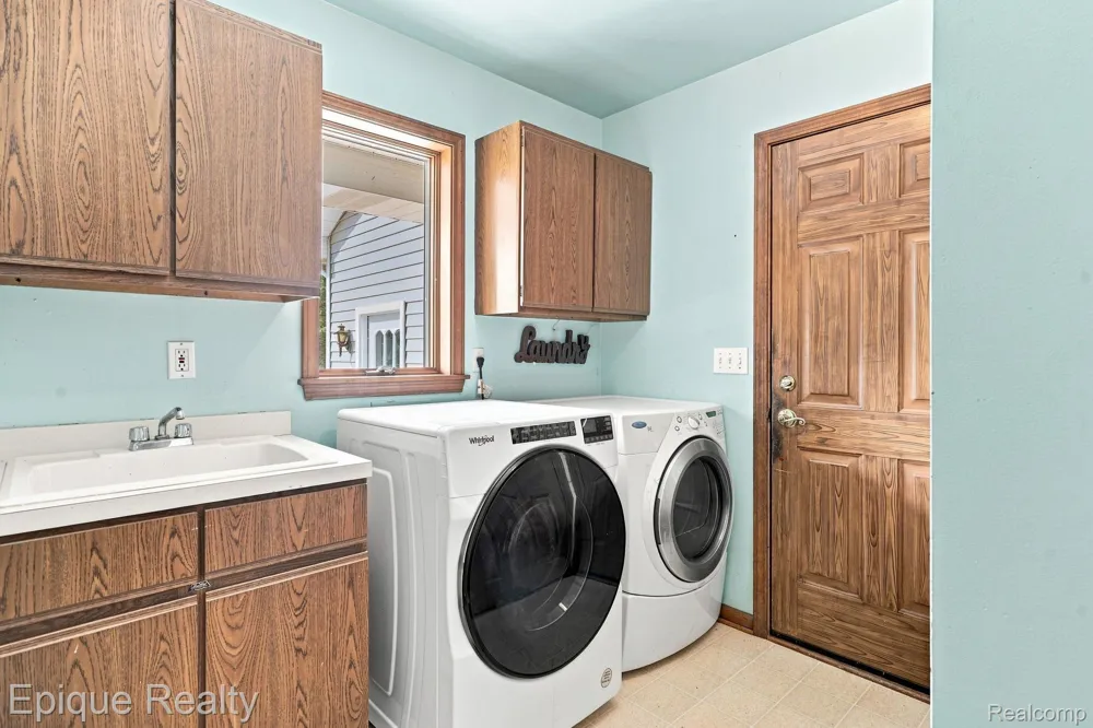 11315 Lippincott Boulevard E Davison Township, MI 48423