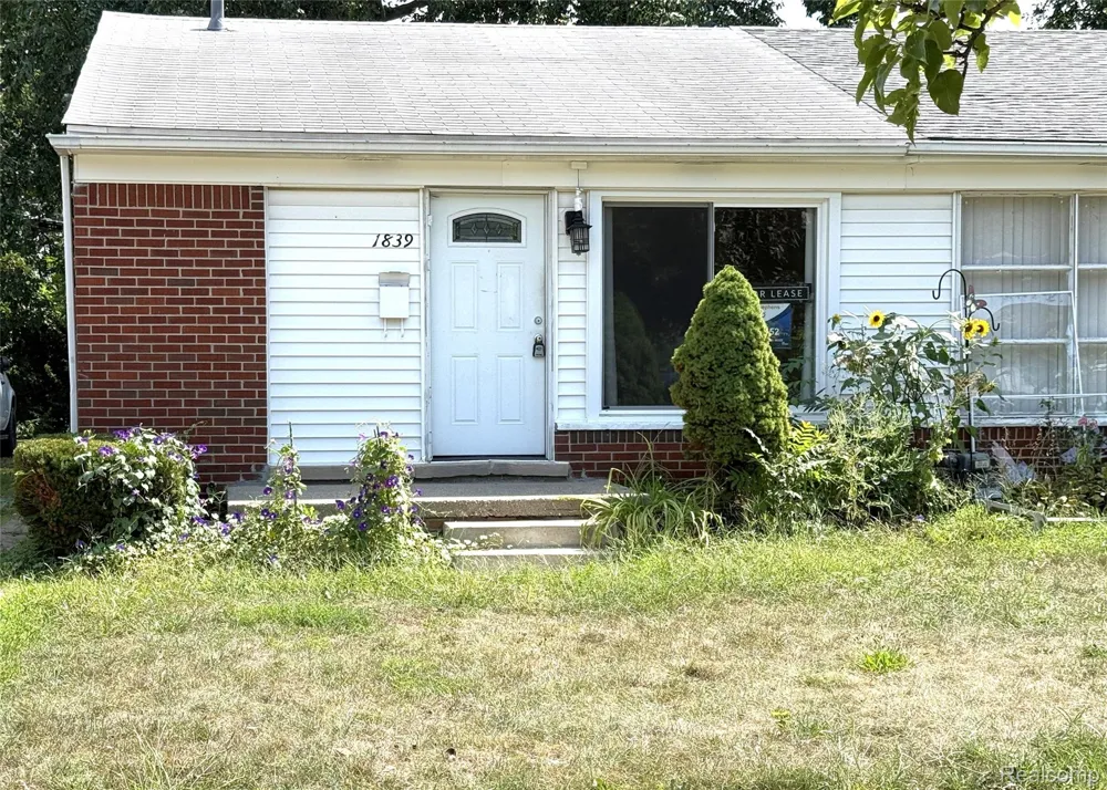 1839 Ackley Avenue Westland City, MI 48186