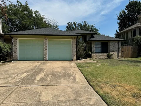 6511 Devine Drive