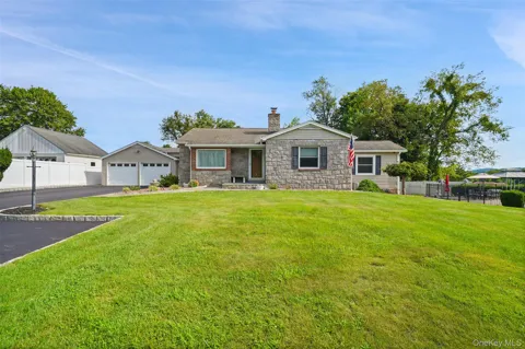 36 Ernhofer Drive