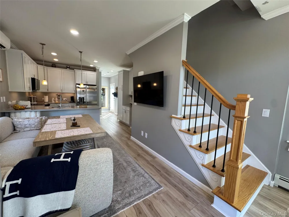 119 Whittier Drive Kings Park, NY 11754