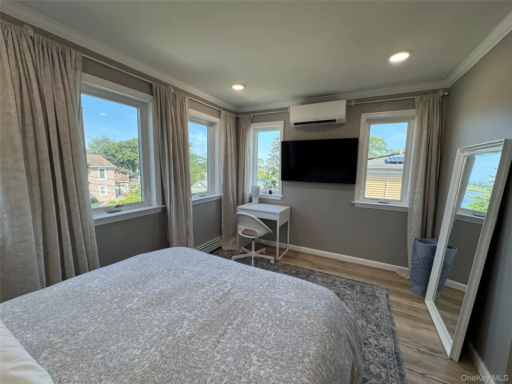 119 Whittier Drive Kings Park, NY 11754