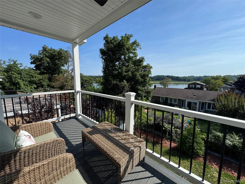 119 Whittier Drive Kings Park, NY 11754