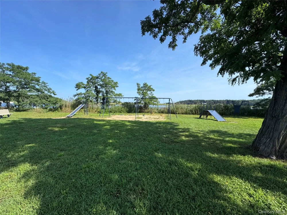 119 Whittier Drive Kings Park, NY 11754