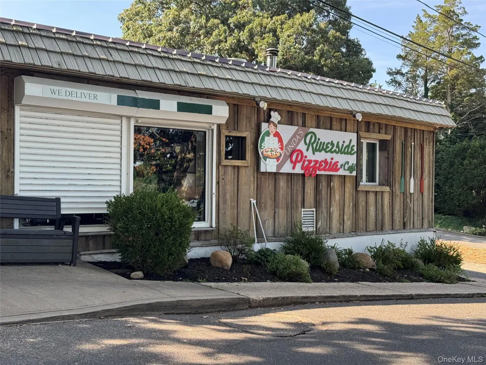 119 Whittier Drive Kings Park, NY 11754