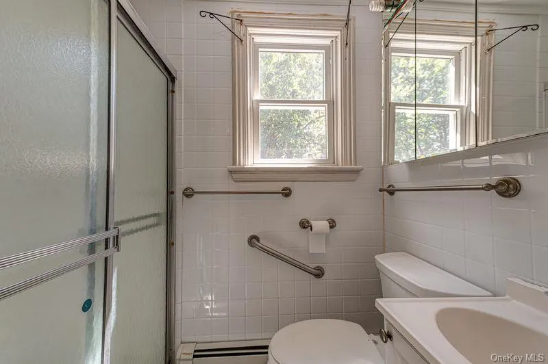 105 Laurel Lane Port Jefferson, NY 11777