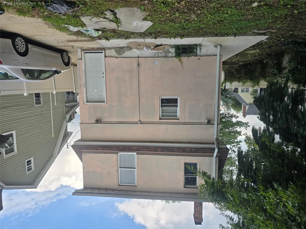 11428 175th Street Saint Albans, NY 11434