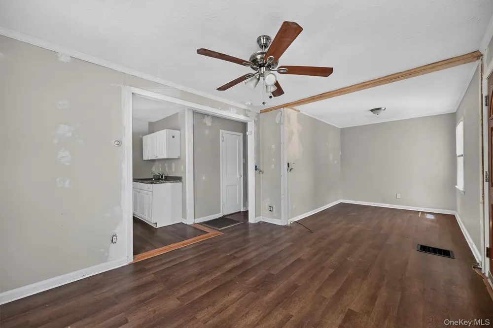 83 Center Street Highland Falls, NY 10928