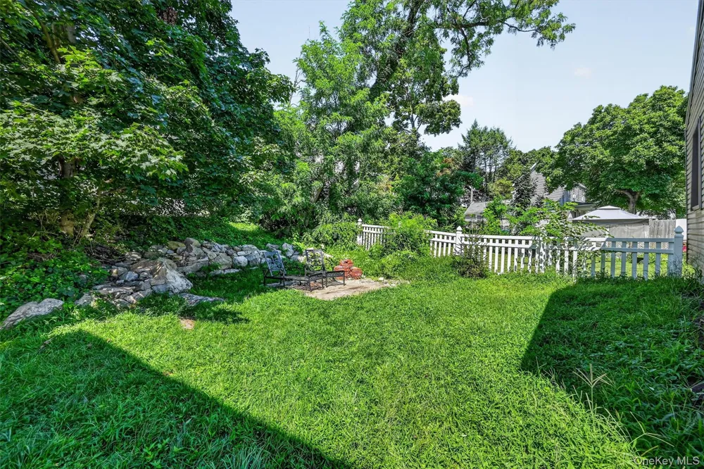 83 Center Street Highland Falls, NY 10928
