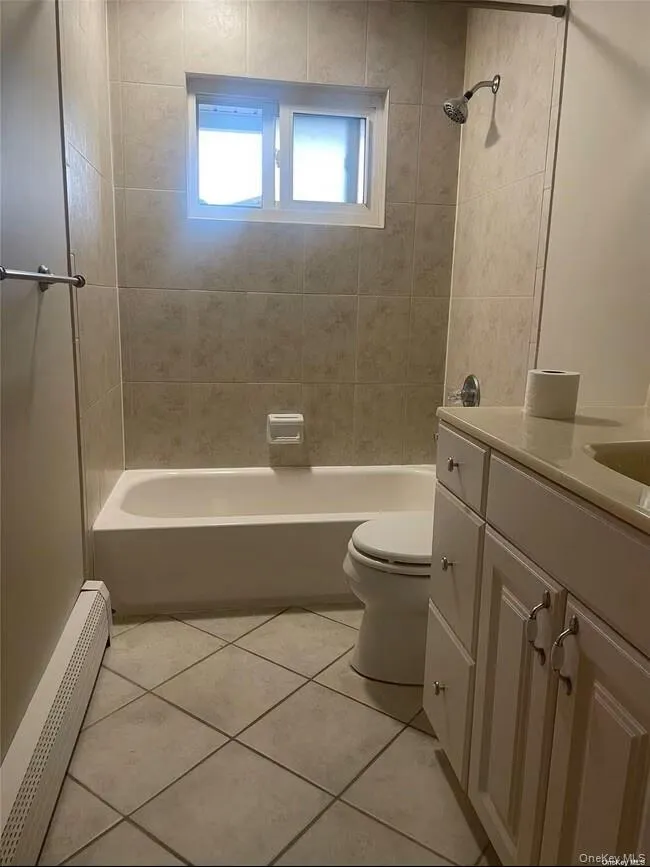 11 Ida Avenue Hicksville, NY 11801