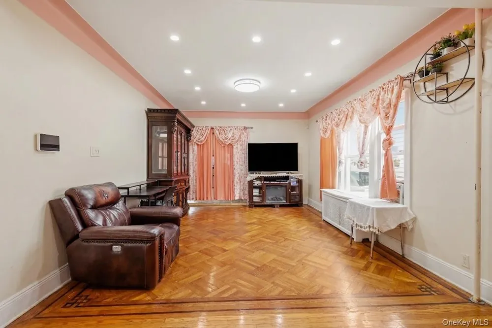 1667 E 51st Street Brooklyn, NY 11234