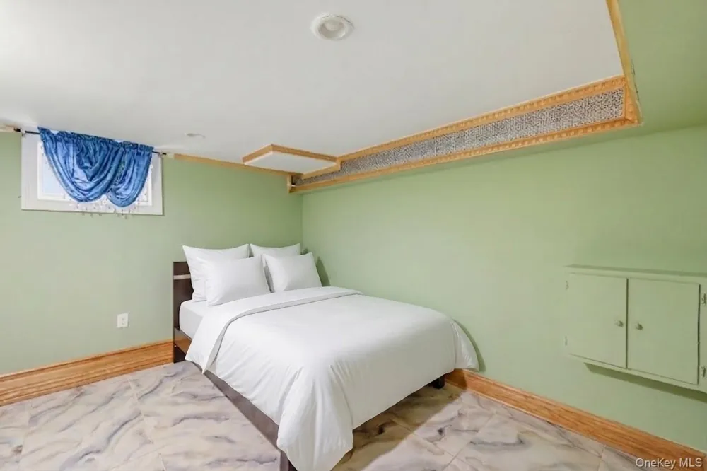 1667 E 51st Street Brooklyn, NY 11234