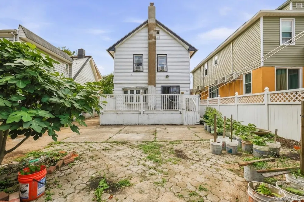 1667 E 51st Street Brooklyn, NY 11234