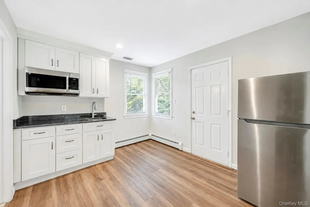 98 Echo Avenue Miller Place, NY 11764