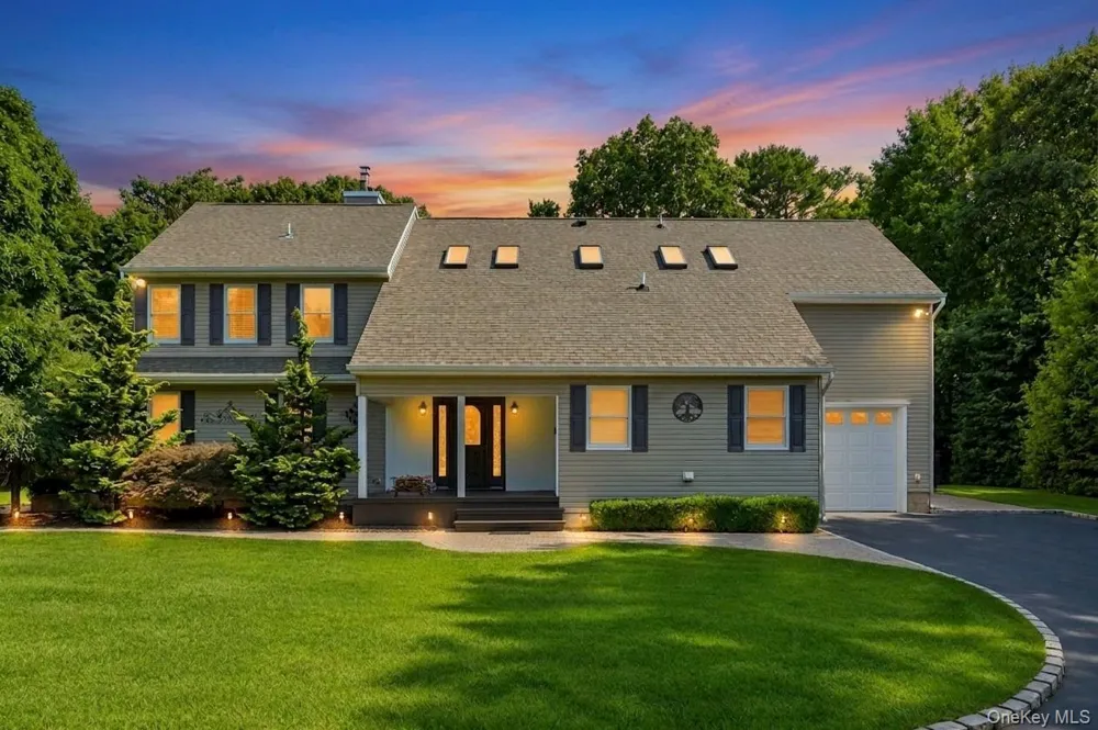 98 Echo Avenue Miller Place, NY 11764