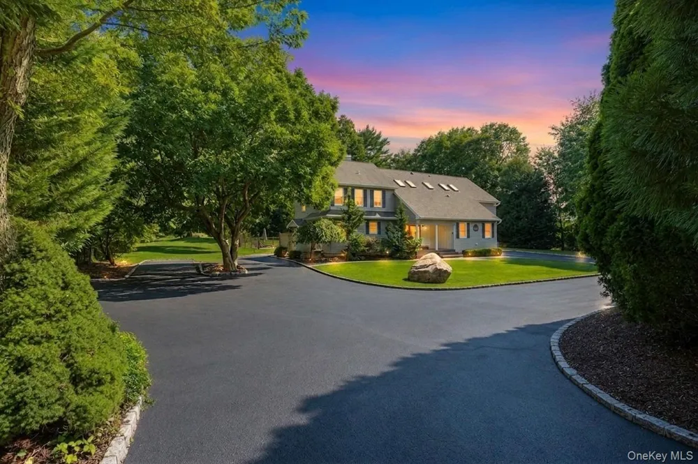 98 Echo Avenue Miller Place, NY 11764