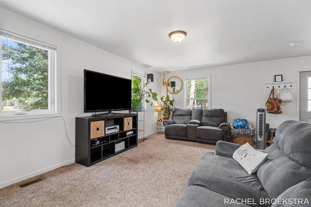 615 6th Street Baldwin, MI 49304