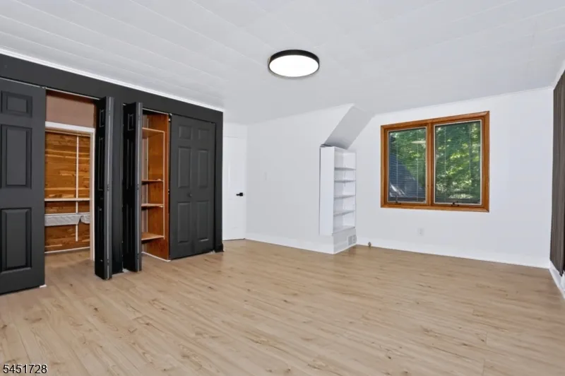 475 West Brook Ringwood, NJ 07456