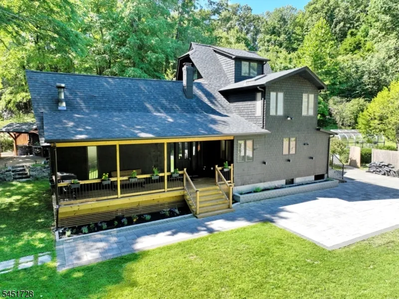 475 West Brook Ringwood, NJ 07456