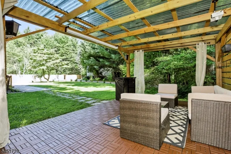 475 West Brook Ringwood, NJ 07456