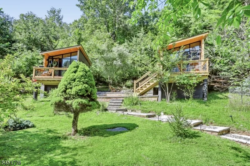 475 West Brook Ringwood, NJ 07456