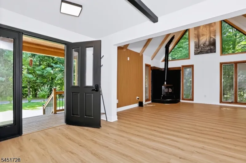 475 West Brook Ringwood, NJ 07456