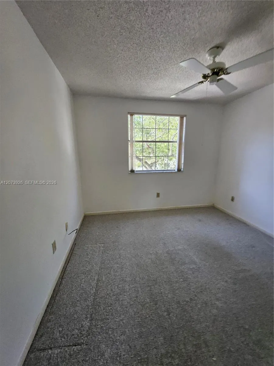 9840 NW 9th Ct #9840 Plantation, FL 33324