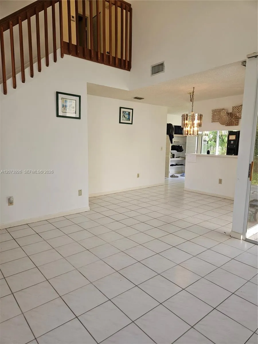 9840 NW 9th Ct #9840 Plantation, FL 33324