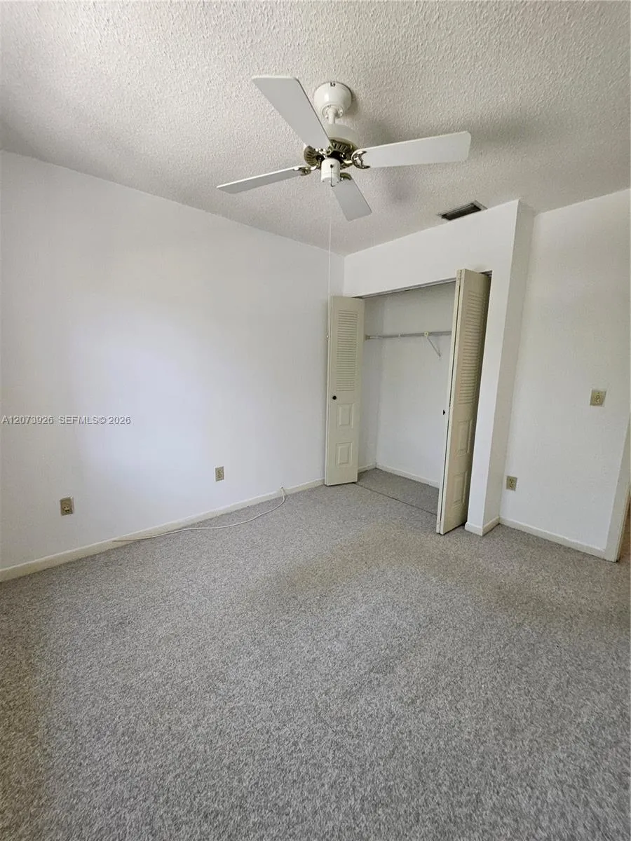 9840 NW 9th Ct #9840 Plantation, FL 33324