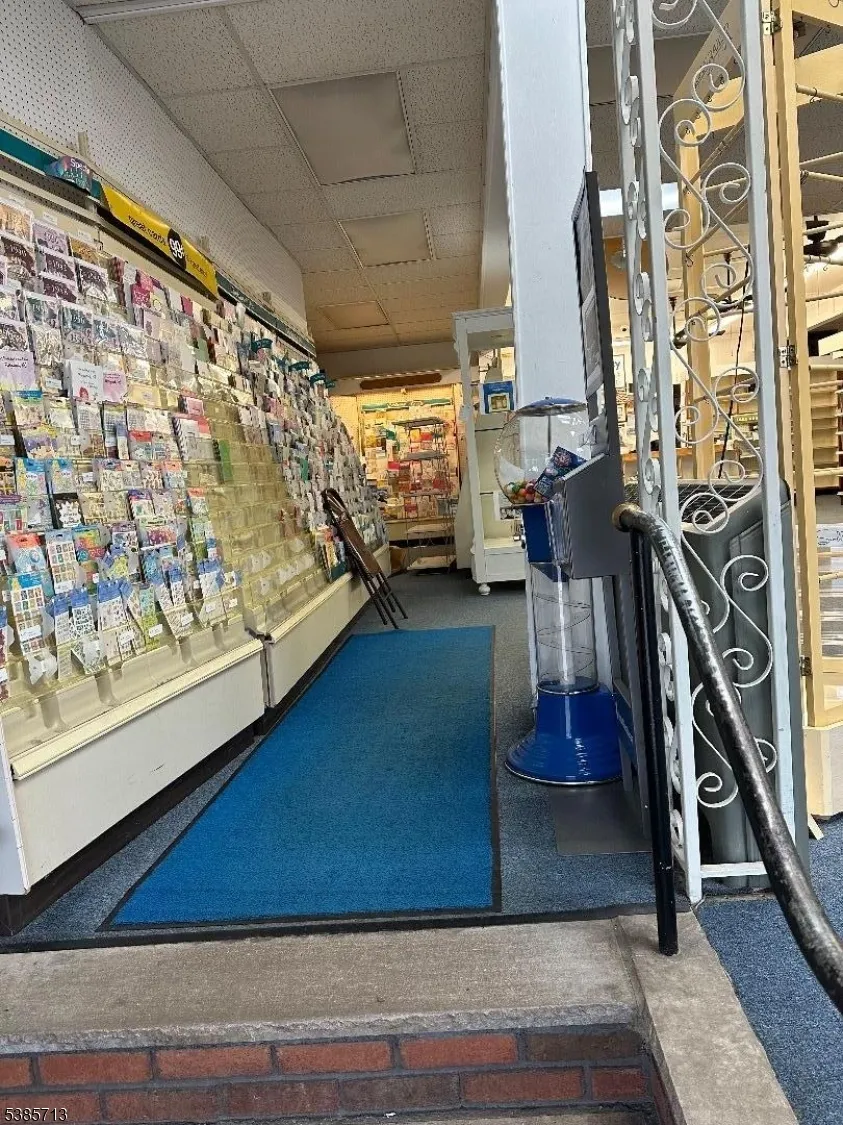 636 Ringwood Ave Wanaque, NJ 07465