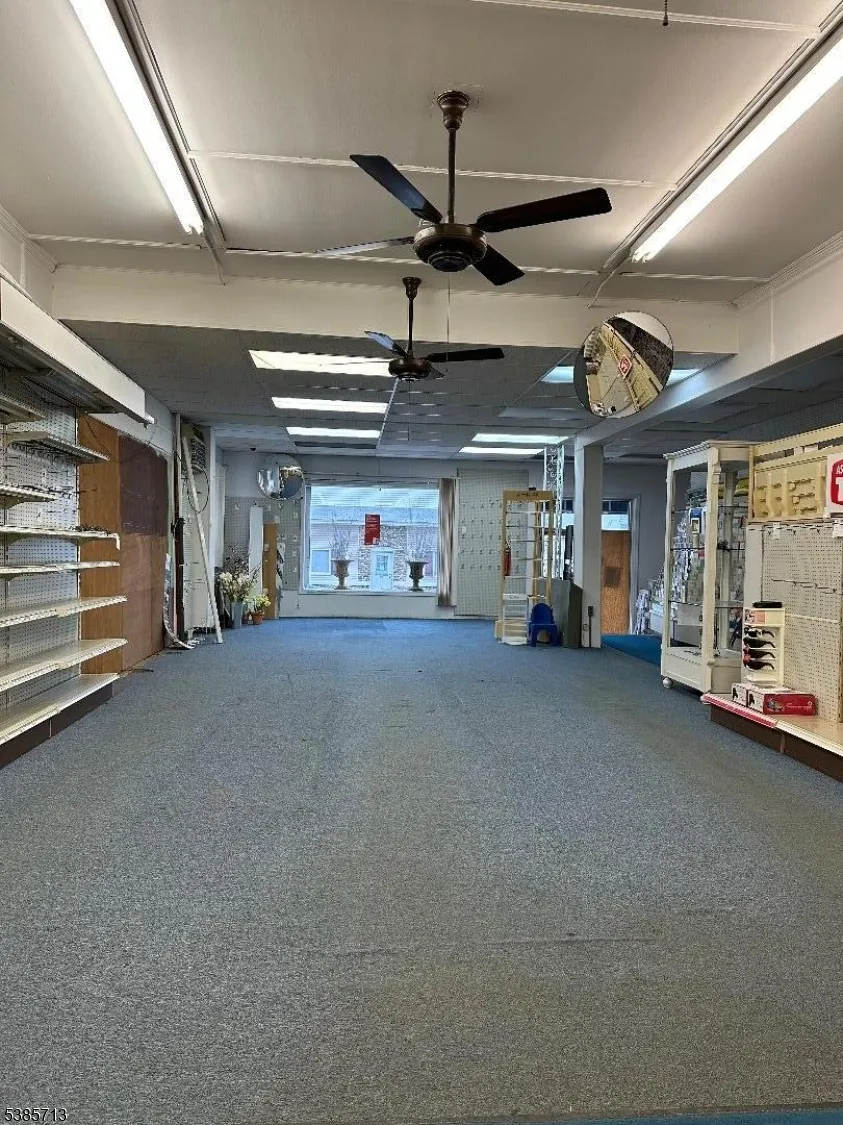 636 Ringwood Ave Wanaque, NJ 07465