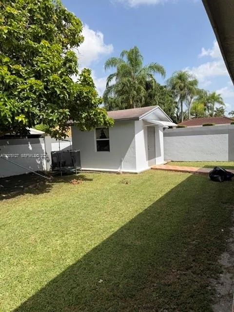15322 SW 144th Pl Miami, FL 33177