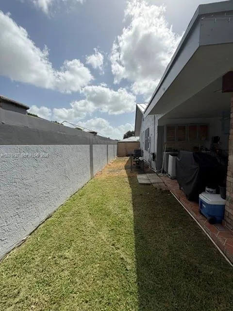 15322 SW 144th Pl Miami, FL 33177