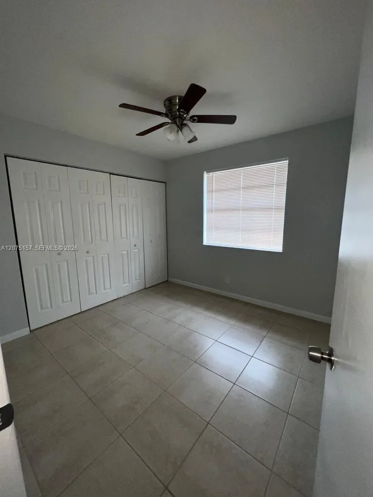 10112 Twin Lakes Dr #11-E Coral Springs, FL 33071