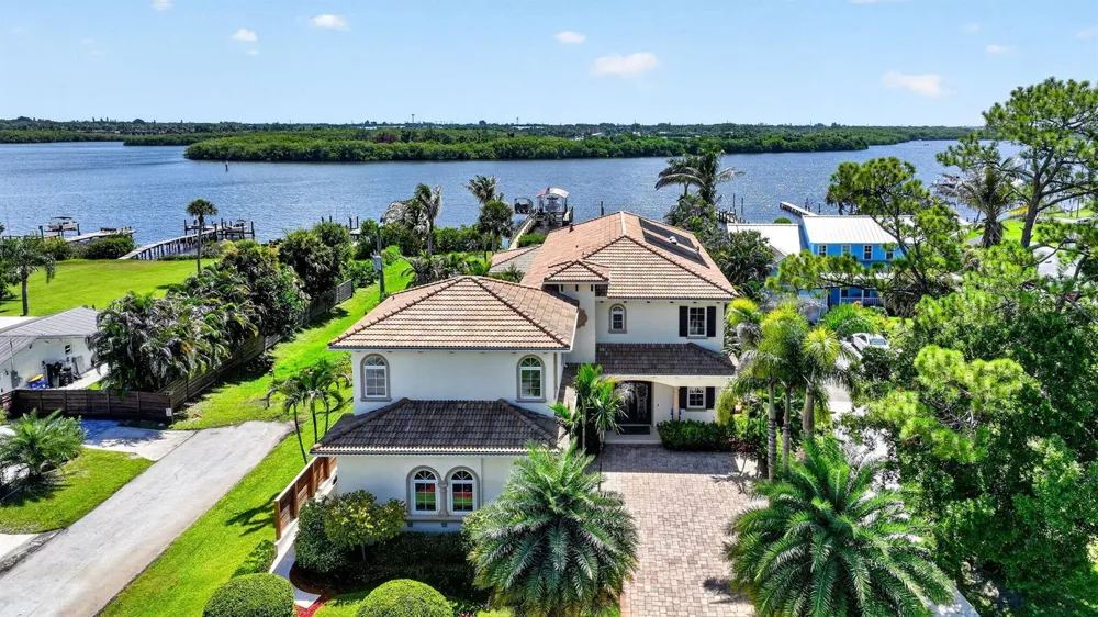 3029 SW CORNELL AVENUE Palm City, FL 34990