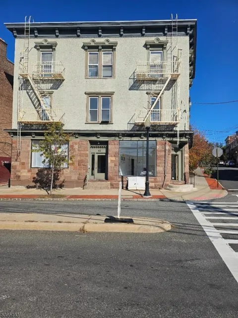 41 Glenridge Ave