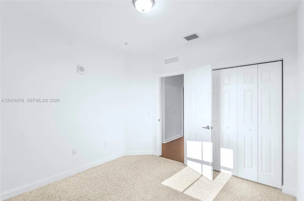 260 NW 109th Ave #204 Miami, FL 33172