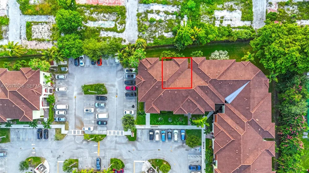 260 NW 109th Ave #204 Miami, FL 33172